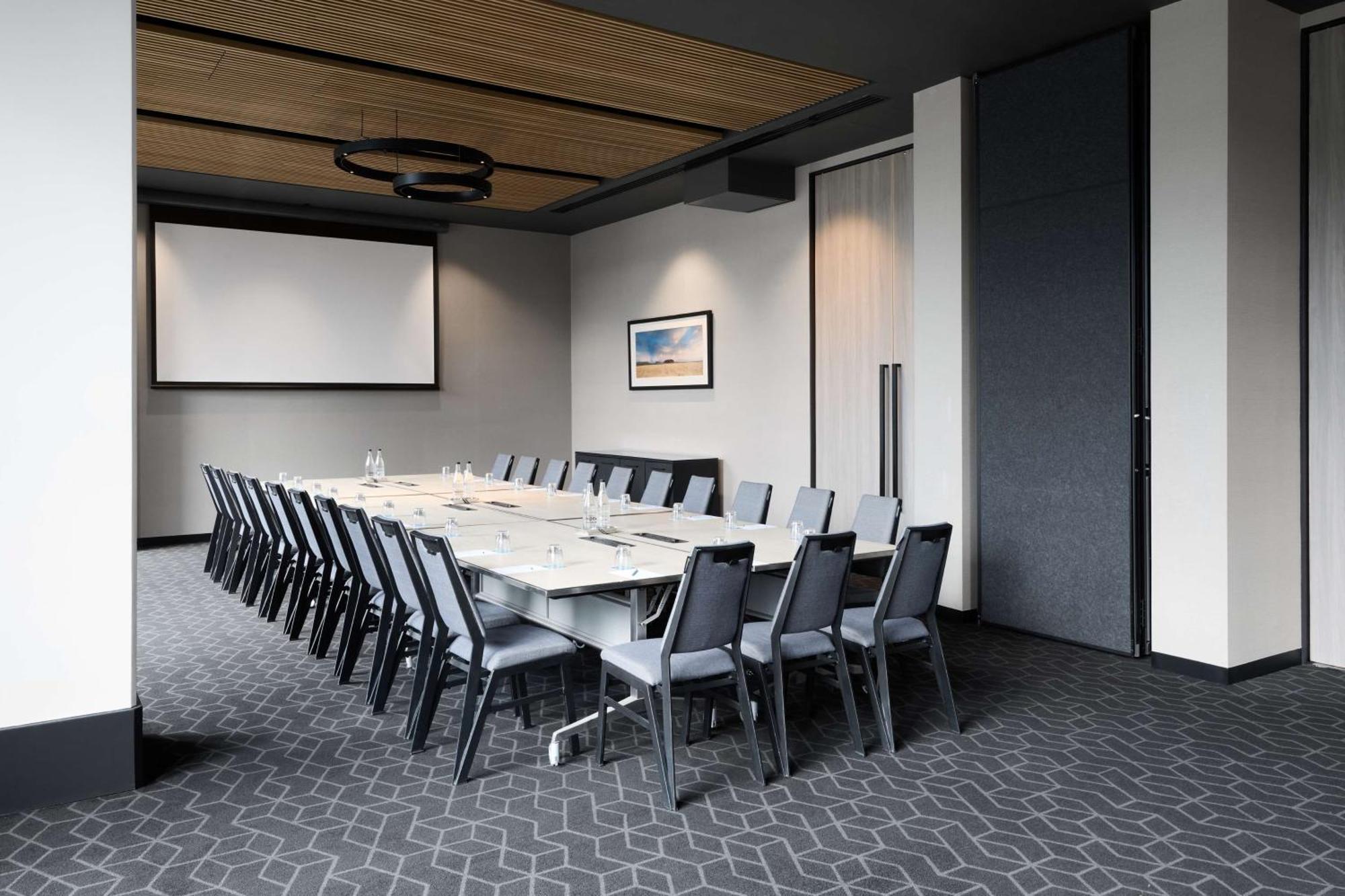 Vibe Hotel Melbourne Docklands Buitenkant foto