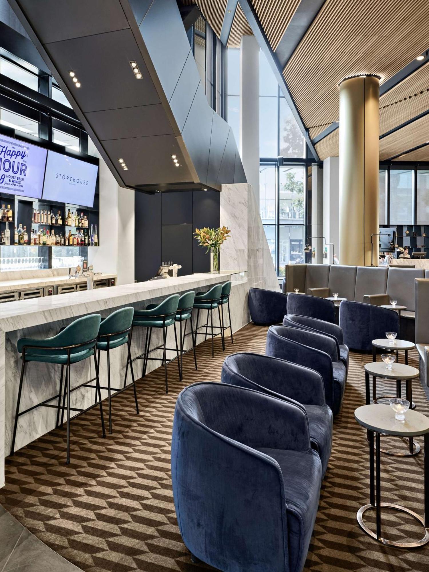 Vibe Hotel Melbourne Docklands Buitenkant foto