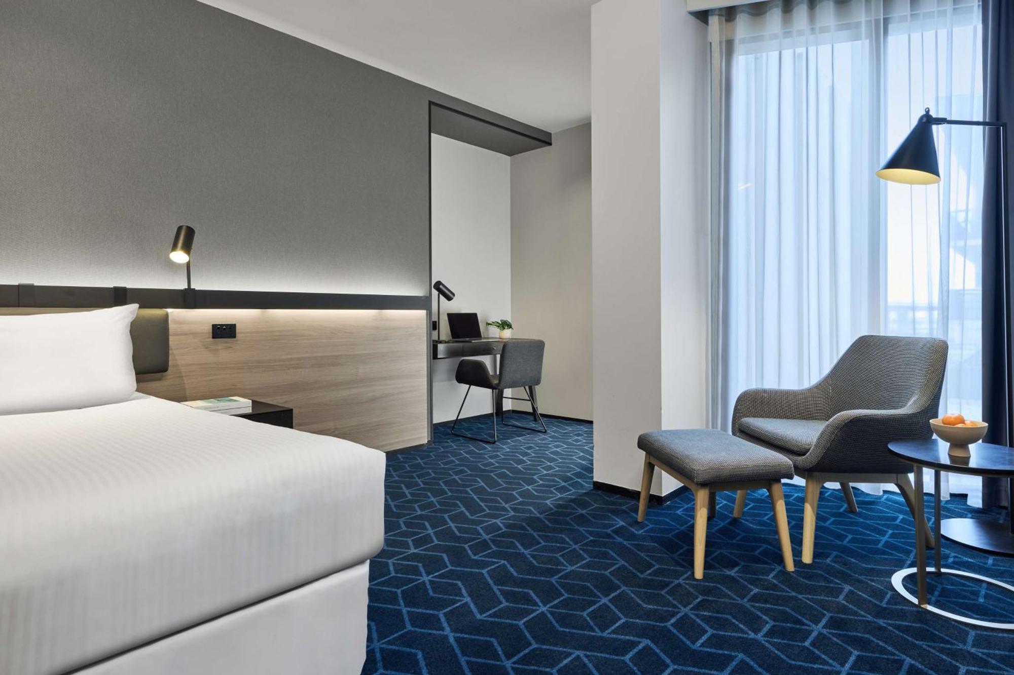Vibe Hotel Melbourne Docklands Buitenkant foto