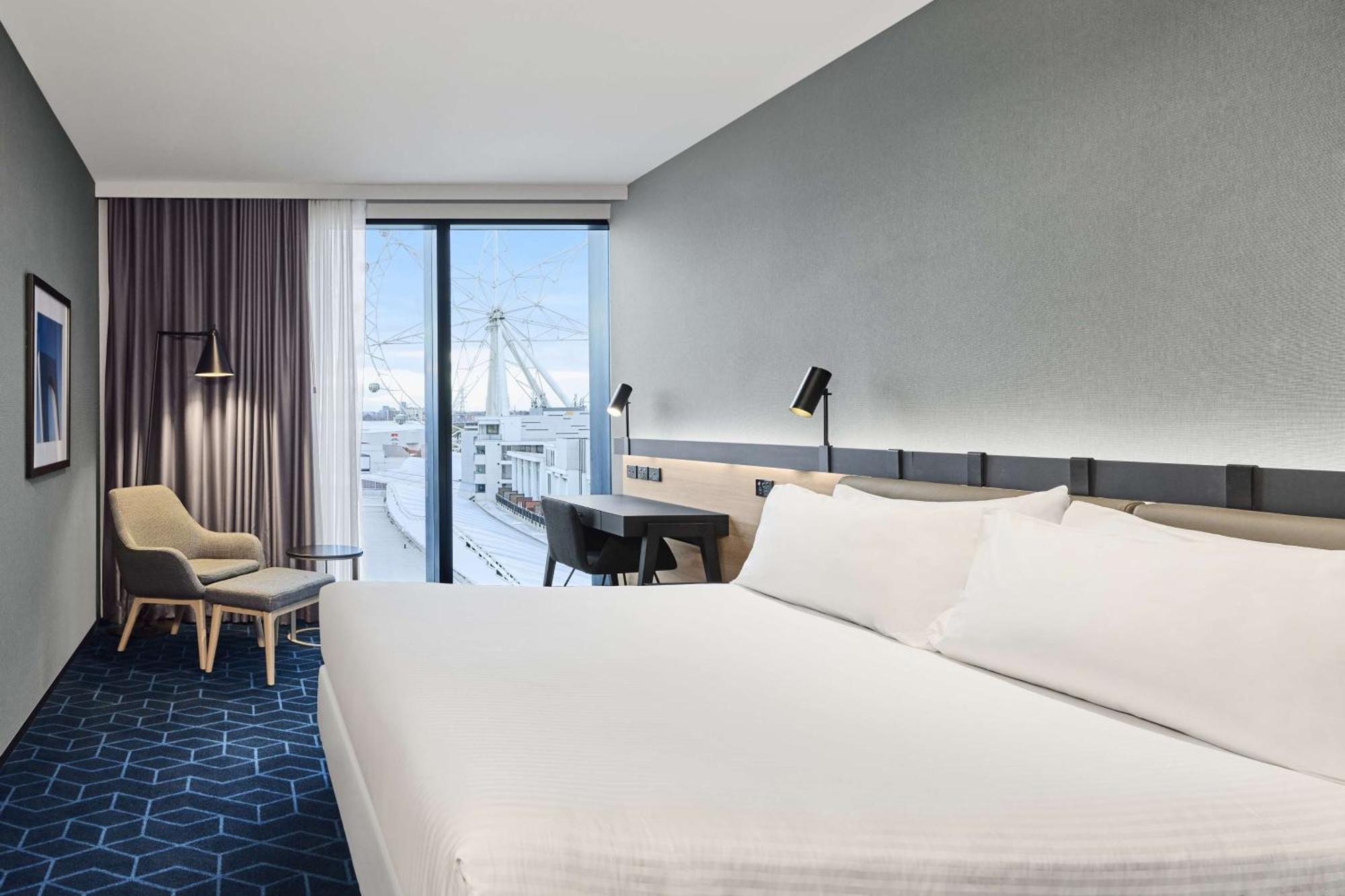 Vibe Hotel Melbourne Docklands Buitenkant foto