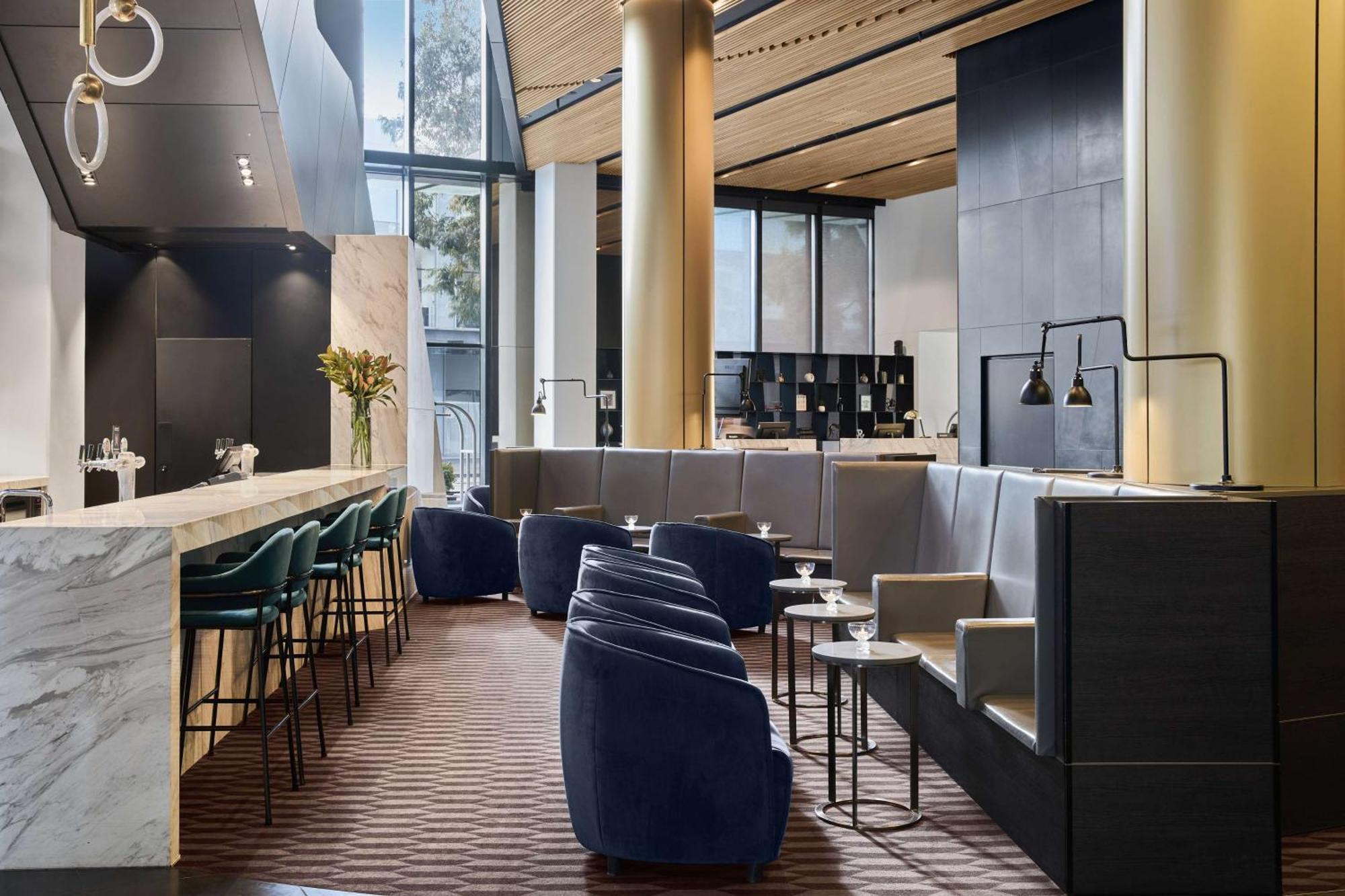 Vibe Hotel Melbourne Docklands Buitenkant foto
