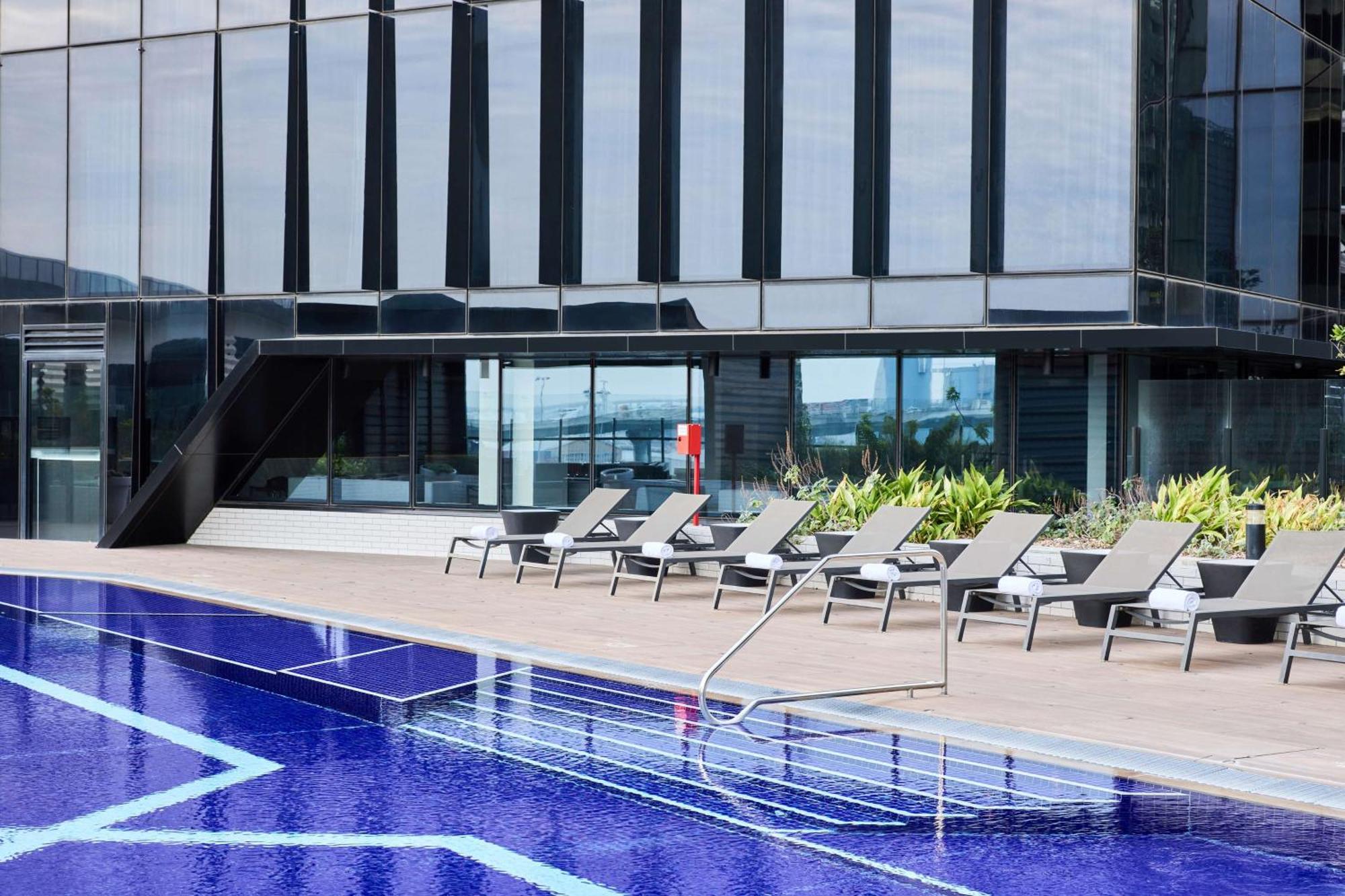 Vibe Hotel Melbourne Docklands Buitenkant foto